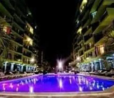 Ely Apartment *